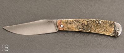   Couteau à cran forcé fer et laiton par Mickaël Moing - Lame acier XC100