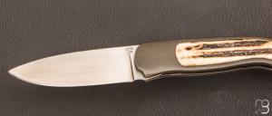 Couteau " Lovit " custom par Thierry Savidan - Titane / Cerf sambar et RWL-34