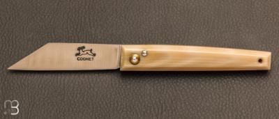 Montpellier knife small size, blond horn handle.