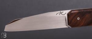    Couteau  " NRV  " custom par Alban Campagnola - Noyer et lame en RWL34