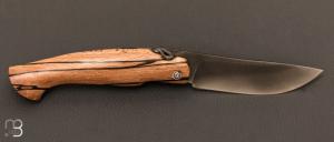 Couteau  "  Piémontais " hêtre échauffé stabilisé par Mickael Moing