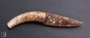 Couteau " Silex blond et bois de cerf " par Kévin Chartier