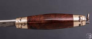 Couteau Tonneau par Jean Michel REMAUD - Palissandre du Honduras et lame damas
