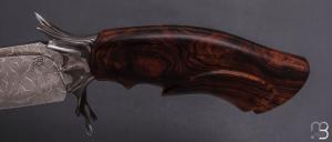    Couteau droit " Achille " par Nicolas Mestrallet - Atelier du couteau de Vaunaveys - Lame damas mosaïque et loupe de bois de fer