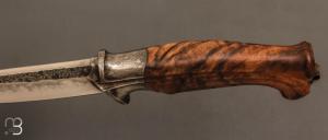    Couteau " The Hunter "  fixe par Roman Stoklasa - W2 et Noyer