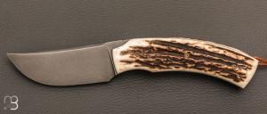    Couteau " 1310 " liner lock bois de cerf et RWL34 de SMZ Flammes de forge