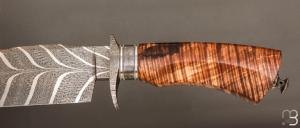  Couteau droit de collection  par Anthony Brochier - Tasmanian black wood et damas Torsadé plume