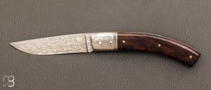 Couteau  "  Cran plat " custom damas et bois de fer d'Arizona par Claude Giraud