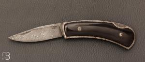  Couteau " Damascus Engraved Lockback " par Tommy Lee