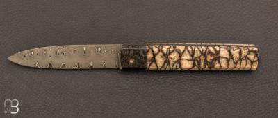Couteau " Gone " custom par Eric Depeyre - Corail et damas de Schneider