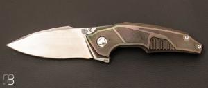 Couteau " Muscle " Titanium par CKF Knives et Tashi Bharucha