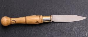 Couteau Nontron n°22 buis boule