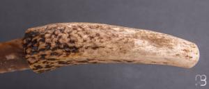 Couteau " Silex blond et bois de cerf " par Kévin Chartier