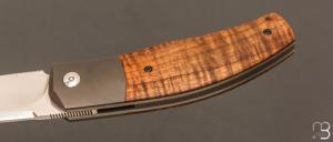   Couteau  "  Xou " custom par Maxime Belzunce - Tamarin ondé et lame en RWL34