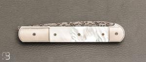    Couteau " Yssingeaux " par Tim Bernard - Nacre et damas mosaïque
