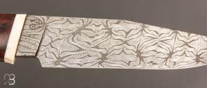    Couteau droit par Nicolas Mestrallet - Atelier du couteau de Vaunaveys - Lame forgée acier damas mosaïque et  bois de fer