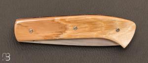 Couteau " custom " pliant ivoire de mammouth et RWL-34 par Joël Grandjean