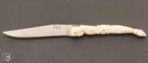    Couteau  "  Laguiole tête de femme " de collection par Isabelle et Pascal Graveline