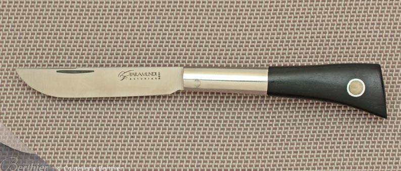 Couteau pliant Taramundi manche ébène avec incrustation ref.339