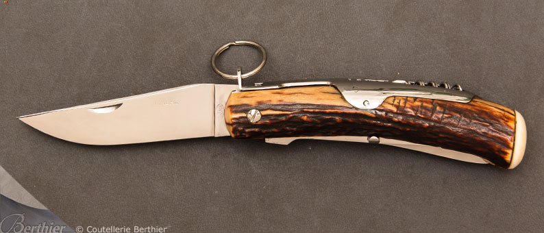 Couteau de poche Hemingway Bois de cerf par J. Mongin