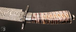  Couteau " Bowie " de Nicolas Mestrallet - Atelier du couteau Vaunaveys - Lame en acier damas forgé et molaire de mammouth