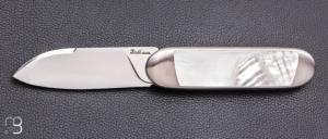    Couteau "Bull'ix" custom de Florent Dall'ava - L'atelier Dall'ava - Nacre blanche et lame en RWL34