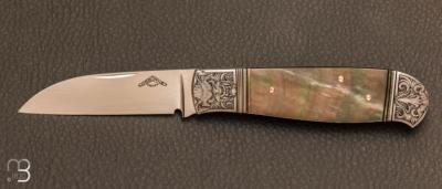 Couteau " Duster " slipjoint  par Warren Osborne avec gravure de Jon Robyn