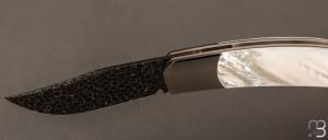    Couteau  "  Foxy " custom par Maxime Belzunce - Nacre et damas "Nebula"
