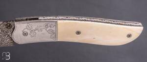 Couteau " GYR " par Tim Bernard - Ivoire de phacochère et lame damas mosaïque