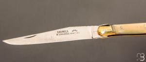   Couteau Laguiole 13 cm Hors concours par Calmels - Corne Blonde