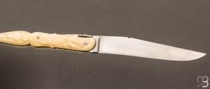  Couteau " Laguiole " de collection par Isabelle et Pascal Graveline