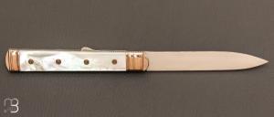  Couteau  "  Pompe centrale " custom par Jean-Pierre Suchéras - Nacre blanche et 14C27