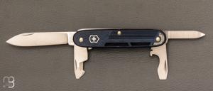   Couteau Synergy Alox Bleu par Victorinox - 0.8216.20