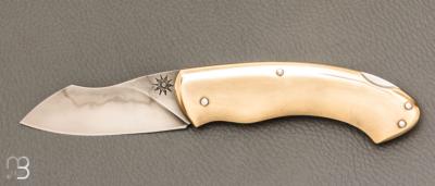    Couteau " lock-back " custom par Silas Coutellerie - Laiton et lame en XC100
