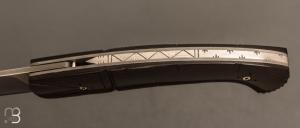   Couteau "1515 Black Inuit" de poche par Manu Laplace - Ebène du Mozambique et lame en 14C28