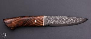     Couteau Droit par Jean Paul Sire - Noyer et Damas multi-barreaux