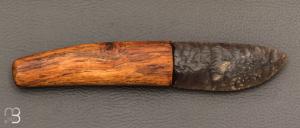   Couteau " Silex et chêne " par Kévin Chartier