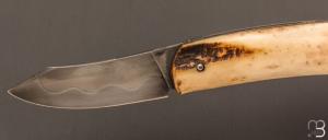  Couteau " liner-lock custom " par Christophe Million - Bois de cerf et acier C130