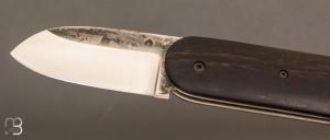   Couteau " Bouledogue " ébène et lame en XC100 de Julien Maria