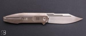  Couteau " Flight Line WE23089-3 - 024/210 " WE KNIFE - Polished Bead Blasted Titanium et Böhler M390