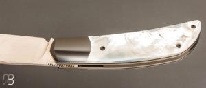Couteau " Foxy " custom par Maxime Belzunce - Nacre blanche et RWL34