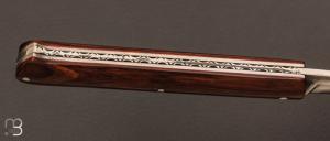 Couteau " Geisha " custom bois de fer par Stéphanie Mottais