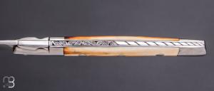   Couteau " Issoire " de collection par Jean-Pierre Suchéras - Ivoire de phacochère