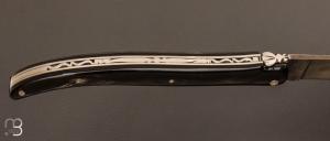 Couteau Laguiole Aubrac corne de buffle plein manche 13,5 CM - Lame carbone