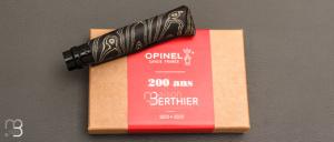      RARE - Couteau Opinel N°08 200 ans Maison Berthier lame Noire