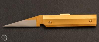 Couteau "Paperplane" pompe arrière par Nicolas Couderc