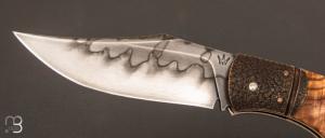 Couteau " Superbee " pliant custom Loupe d'olivier par Nicolas Weber
