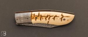 Couteau " Wharncliffe " custom pliant par Milan Mozolic - Ivoire de  mammouth et damas