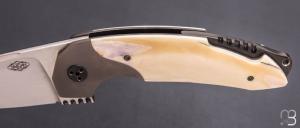     Couteau " Maximus " custom par Thierry Savidan - Ivoire de phacochère