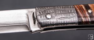   Couteau " Armen " custom par Erwan Pincemin - Molaire de mammouth /mitres damas de Philippe Ricard